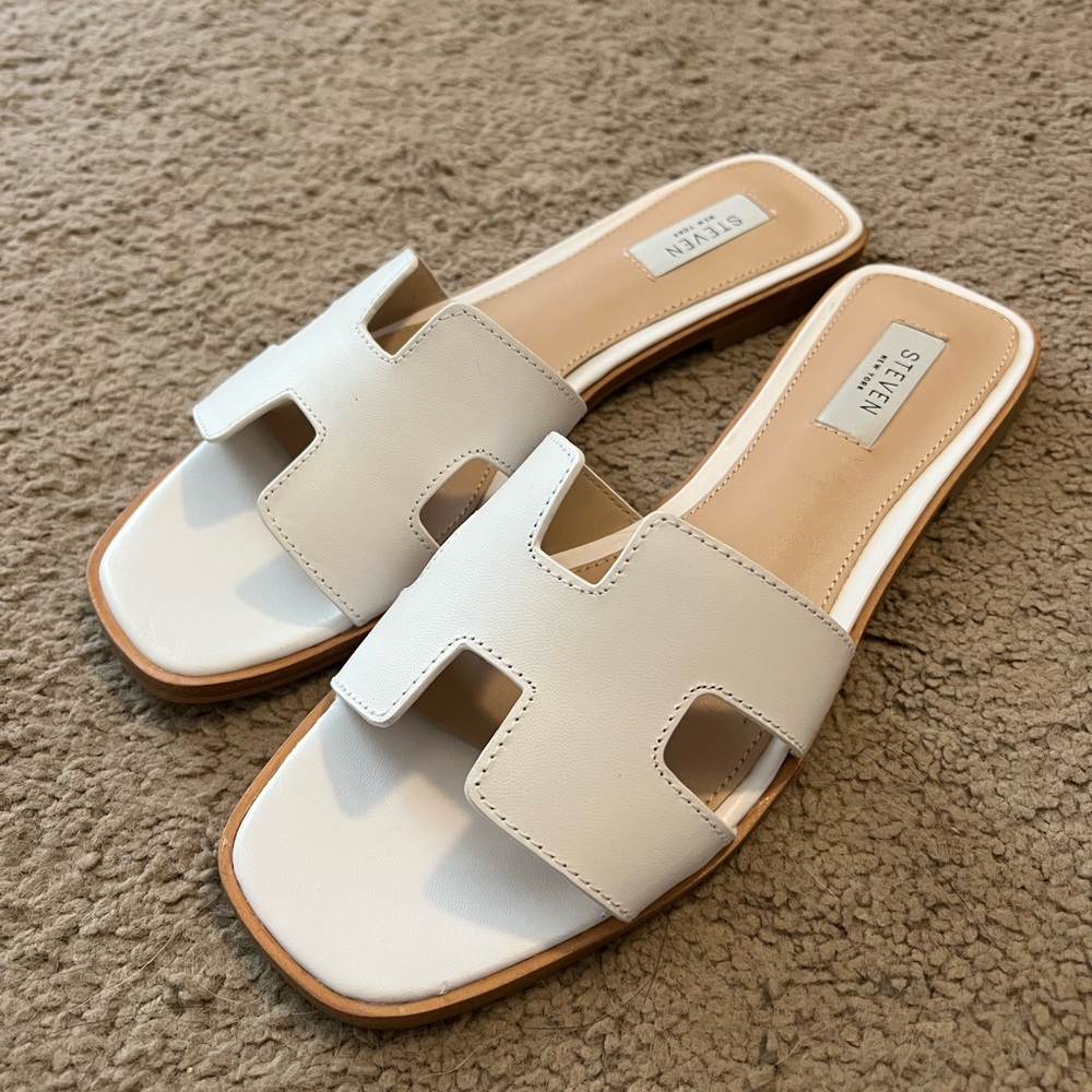Steve Madden White Sandals